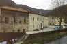 Au premier plan, la "maison d'Adam", au fond, le "pavillon d'Adlade"