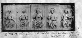 124-3.jpg (14922 octets)